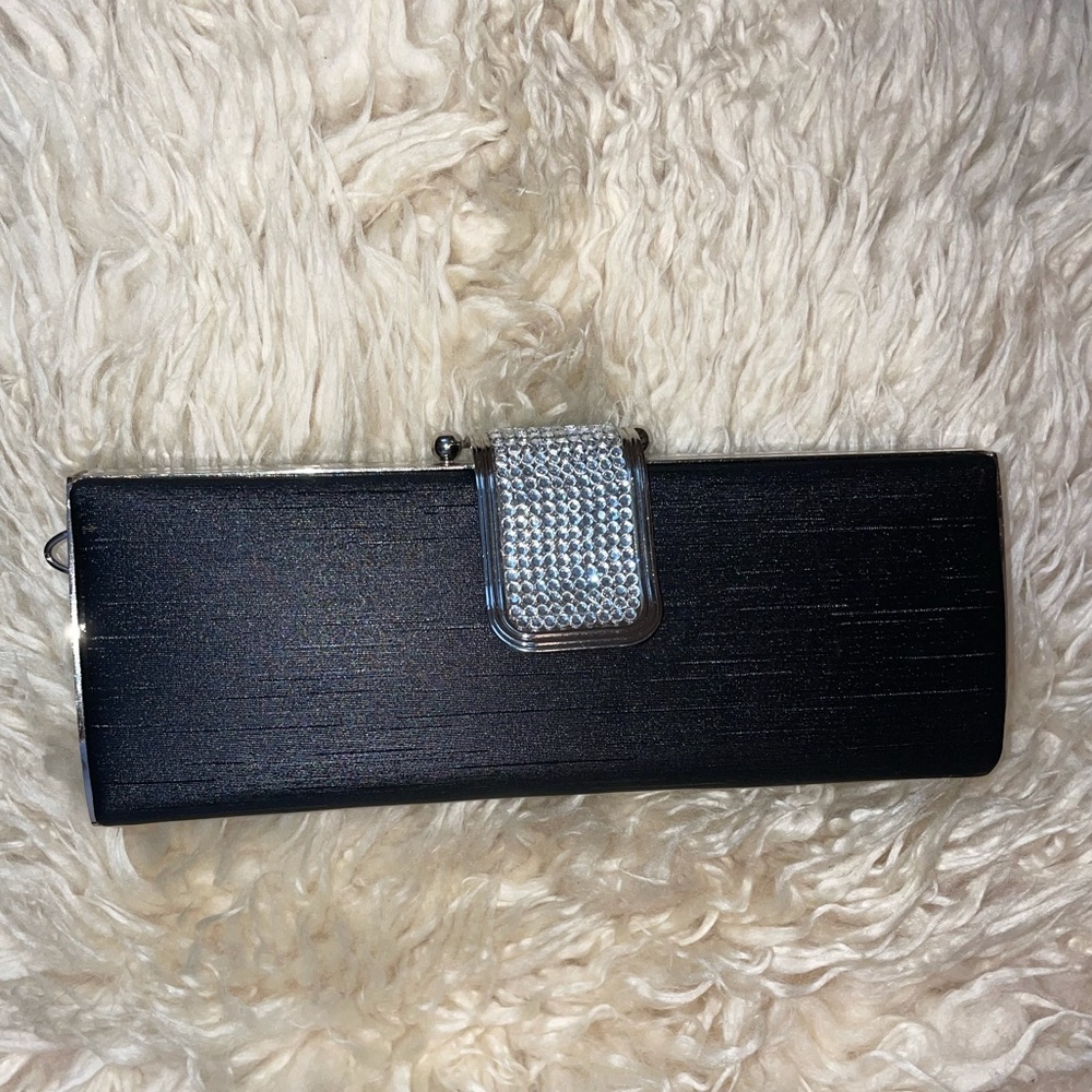 Evening clutch with rhinestones